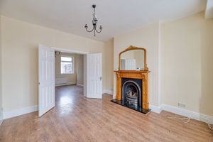 Lounge- click for photo gallery